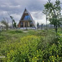 کلبه سویسی ساحلی دریا