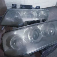 فروش یک جفت چراغ جلوی پژو405tuf