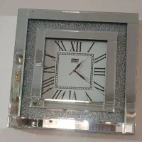 ساعت دیواری