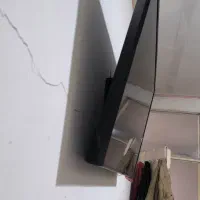 LED هایسنس42 اینچ سالمه