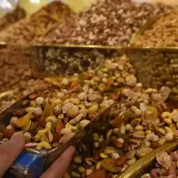کارگر ساده برای مغازه خشکبار فروشی