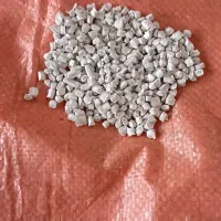 مواد گرانولی پلاستیک شیری