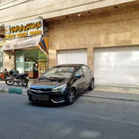 اریزو 5 شاسی سالم فنی سالم عروسک  معاوضه دارم