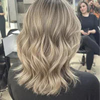 خدمات رنگ و لایت/احیا و صافی|خدمات آرایشگری و زیبایی|ایزدشهر, |دیوار