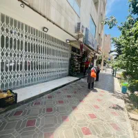 اجاره تجاری ، ۳۰ متر ، با بر ۶ متری