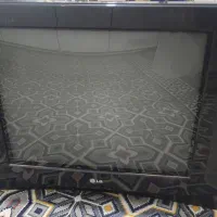 تلویزیون ۲۱ اینچ LG و دستگاه دیجیتال