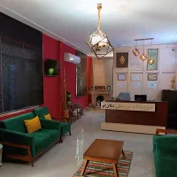 منشی آموزشگاه موسیقی