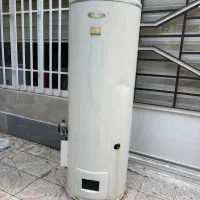 آب گرم کن قدی