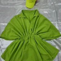 تعدادی لباس از ۲۰۰به بالا