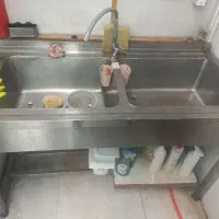 فروش و واگذاری لوازم فست فود و غرفه