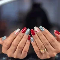 ناخنکاری حرفه ای  با هزینه مناسب