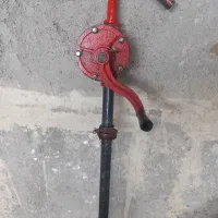 کارتون وصندلی وبخاری، وروشویی ،تعدادی ۲۰لیتری