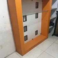 استند چوبی شکیل و گل و گیاه