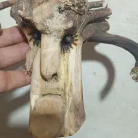 مجسمه دست ساز چوبی