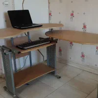 میز کامپبوتر و تحریر