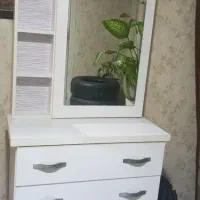 دراور چهار کشو با اینه