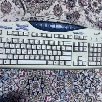 کیبورد کاملا سالم