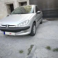 ۲۰۶ در حد مدل ۸۴ عروسک