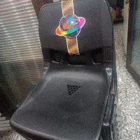 صندلی پلاستیکی