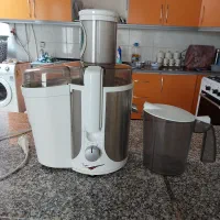 آبمیوه گیر