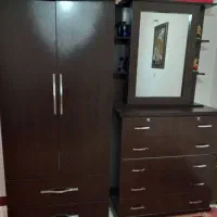 کمد و درآور در حد نو بدون خط خش سالم