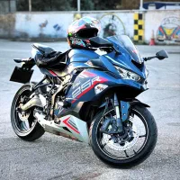 کاوازاکی Zx25 چهارسیلندر مدل ۱۴۰۱ رنگ خاص