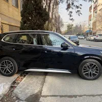 Bmw ix1 2025 کربن بلک
