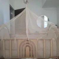 تخت و گهواره چوبی کنار مادر مدل رنگین‌کمان