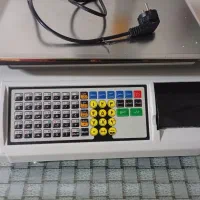 ترازو دیجیتال صدر