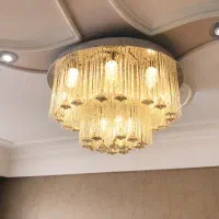 لوستر کریستالی ریسه‌ای بزرگ و بسیار شیک