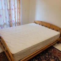 تخت خواب دو نفره همراه با تشک