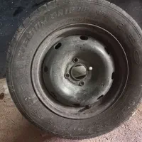 یک جفت لاستیک