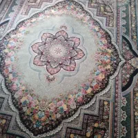 یک جفت فرش ۹ متری و یک عدد فرش  تکی