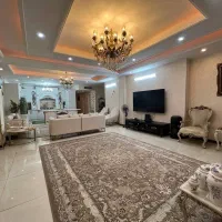 آپارتمان ۱۵۰ متری شهرک واوان