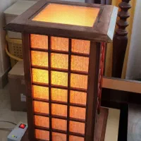 میز تلفن چوبی چراغ دار