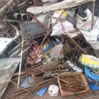 خریدوفروش ضایعات آهن آلات،المینیوم،وغیره خریداریم.