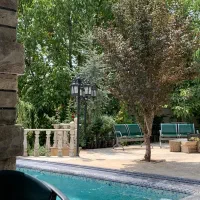 ویلایی مناسب سکونت طبقه ۲ (۲۵۰متر) لوکس