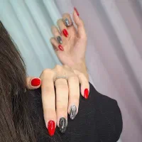 کاشت ناخن بسیار ظریف و حرفه ای تخفیف به مدت محدود