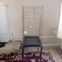 قفس پایه دار