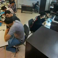 تعمیرات موبایل ویژه دانش آموزان