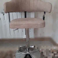 صندلی جک دار چرخشی کرمی رنگ