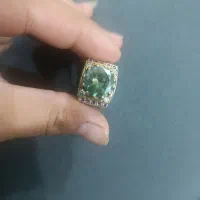 انگشتر الماس موزانایت