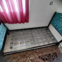 تخت یک نفره