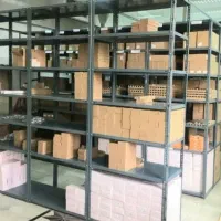 قفسه با طبقه فلزی
