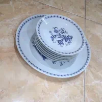 بشقاب بزرگ و ۶ عدد پیش دستی قدیمی