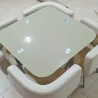 دو دست میز ناهار خوری