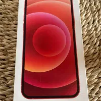 ایفون‌۱۲ قرمز