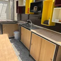 کابینت همراه با سینک ظرفشویی