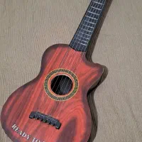 گیتار اسباب بازی