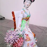 مجسمه چینی بسیار زیبا